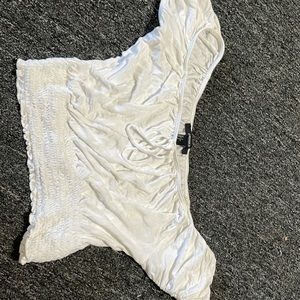 cropped off the shoulders shirt